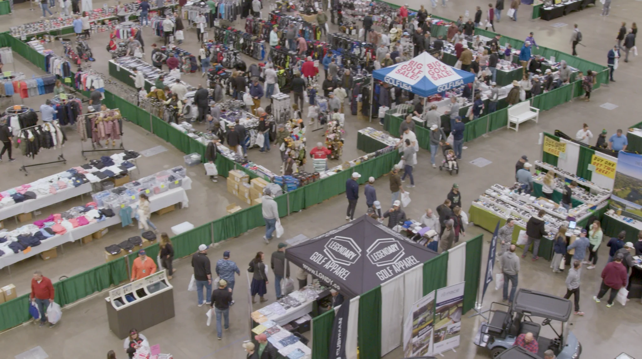 Aerial view of the Minnesota Golf Show